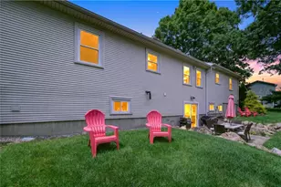 12 Briar Hill Dr, Cranston, RI 02921 - Photo 41