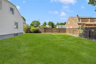 463 Power Rd, Pawtucket, RI 02860 - Photo 37