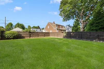 463 Power Road, Pawtucket, RI 02860 - Photo 33