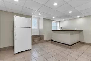 26 Bernard St, Cranston, RI 02920 - Photo 35