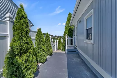 26 Bernard Street, Cranston, RI 02920 - Photo 7