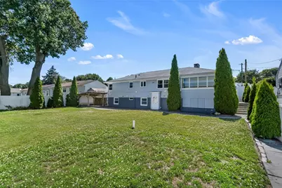 26 Bernard Street, Cranston, RI 02920 - Photo 9