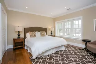 241 Ruggles Ave, Newport, RI 02840 - Photo 15