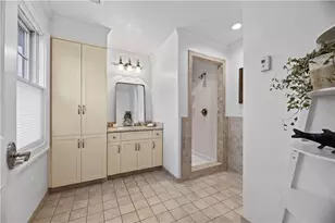 19 Moonlight Dr, Westerly, RI 02891 - Photo 31
