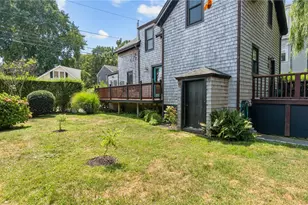 75 Garfield St, Newport, RI 02840 - Photo 31