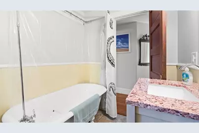 75 Garfield Street, Newport, RI 02840 - Photo 27