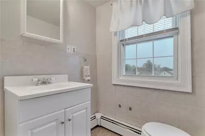 86 Westwood Avenue, Cranston, RI 02905 - Photo 29