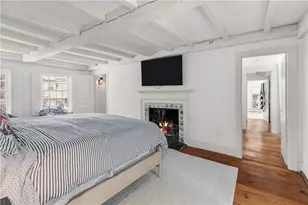 22 Bridge St, Newport, RI 02840 - Photo 19