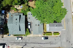 3 Sycamore St, Newport, RI 02840 - Photo 31