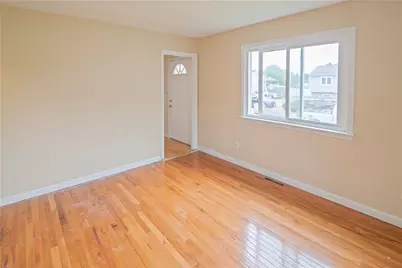 23 Saundra Drive, Westerly, RI 02891 - Photo 9