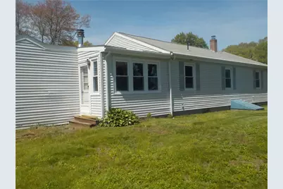 325 Morin Street, Woonsocket, RI 02895 - Photo 3