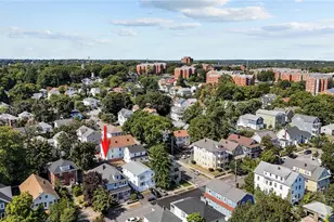 76 Radcliffe Ave, Providence, RI 02908 - Photo 5