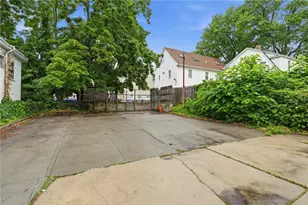 76 Radcliffe Ave, Providence, RI 02908 - Photo 41