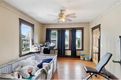 76 Radcliffe Avenue, Providence, RI 02908 - Photo 33
