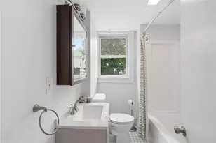 76 Radcliffe Ave, Providence, RI 02908 - Photo 27