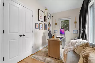 131 Fruit Hill Ave, Providence, RI 02911 - Photo 23