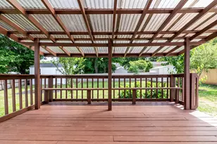 158 Lewiston St, Warwick, RI 02889 - Photo 5