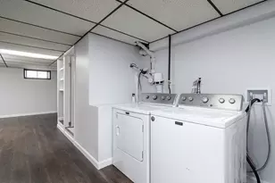 158 Lewiston St, Warwick, RI 02889 - Photo 33