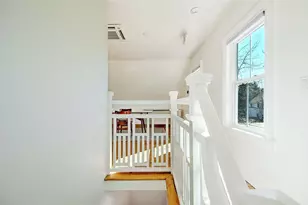 78 Stanwood St, Providence, RI 02907 - Photo 15