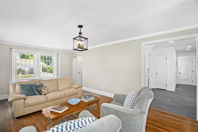 24 Huntington Drive, East Providence, RI 02916 - Photo 7
