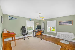 24 Huntington Dr, East Providence, RI 02916 - Photo 29