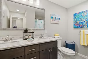 100 Woodlawn Ave, North Providence, RI 02904 - Photo 19
