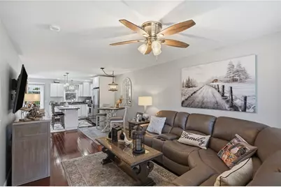 100 Woodlawn Avenue #3, North Providence, RI 02904 - Photo 5