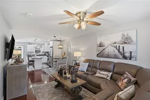 100 Woodlawn Ave, North Providence, RI 02904 - Photo 7