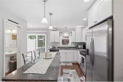 100 Woodlawn Avenue #3, North Providence, RI 02904 - Photo 7
