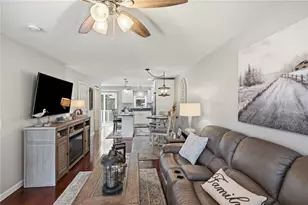 100 Woodlawn Ave, North Providence, RI 02904 - Photo 11
