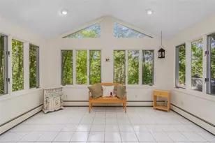 123 Hines Farm Rd, Cranston, RI 02921 - Photo 7