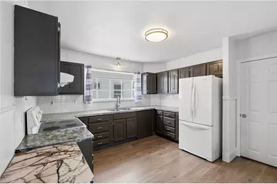 116 Warwick Road, Pawtucket, RI 02861 - Photo 17