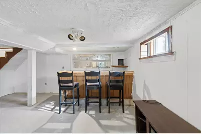 116 Warwick Road, Pawtucket, RI 02861 - Photo 31