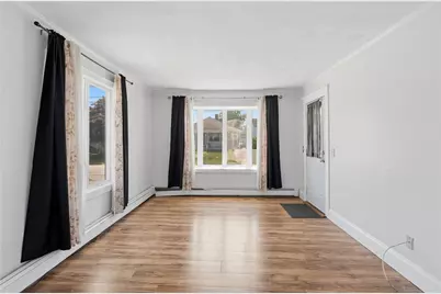 116 Warwick Road, Pawtucket, RI 02861 - Photo 5