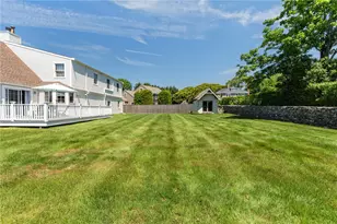 14 Wolcott Ave, Middletown, RI 02842 - Photo 35