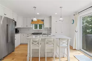 60 Westwind Rd, South Kingstown, RI 02879 - Photo 3