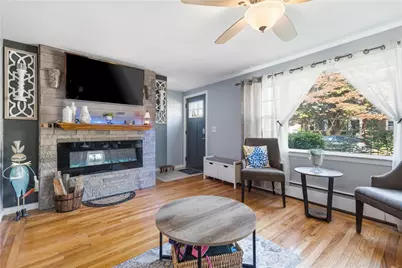 11 Cherry Street, North Providence, RI 02911 - Photo 5