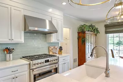 49 Walley Street, Bristol, RI 02809 - Photo 21
