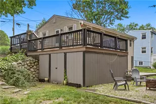 44 Highbank Ave, North Kingstown, RI 02852 - Photo 5