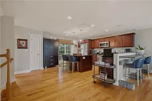 11 King Philip Ave, Bristol, RI 02809 - Photo 11