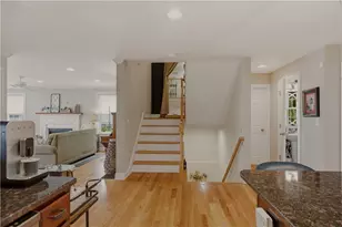 11 King Philip Ave, Bristol, RI 02809 - Photo 15