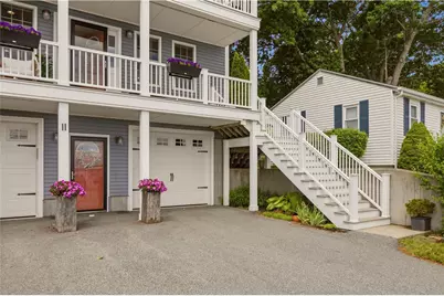 11 King Philip Avenue, Bristol, RI 02809 - Photo 3