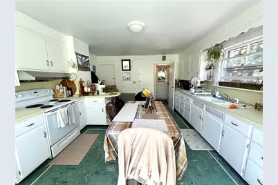 313 Berkely Avenue #1A, Middletown, RI 02842 - Photo 15
