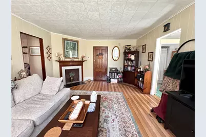 313 Berkely Avenue #1A, Middletown, RI 02842 - Photo 7