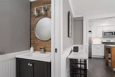 199 Fifth Street, Providence, RI 02906 - Photo 15