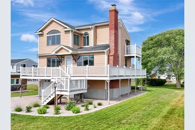 17 Lawton Avenue, Westerly, RI 02891 - Photo 1