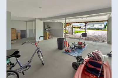 17 Lawton Avenue, Westerly, RI 02891 - Photo 39