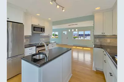 17 Lawton Avenue, Westerly, RI 02891 - Photo 25