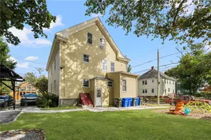 183 Wood St, Bristol, RI 02809 - Photo 29