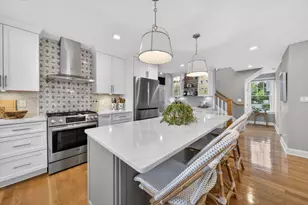 42 Windsor St, Jamestown, RI 02835 - Photo 9